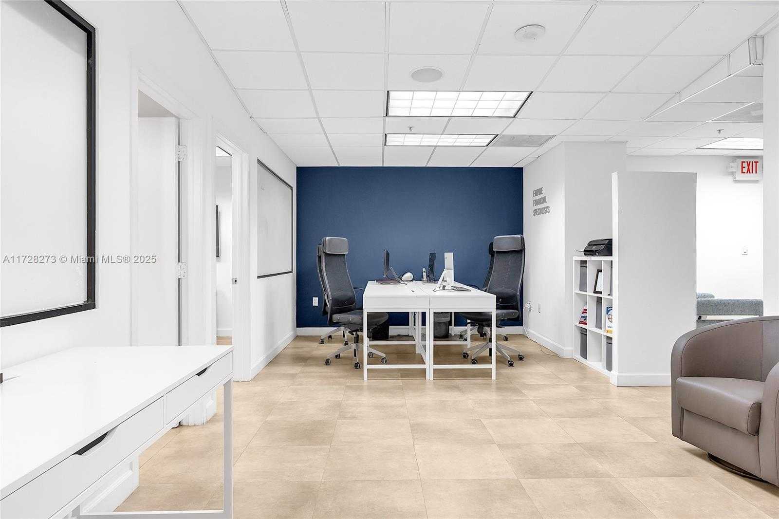 Small Image of 1110 BRICKELL AVE #806, Miami Number 12