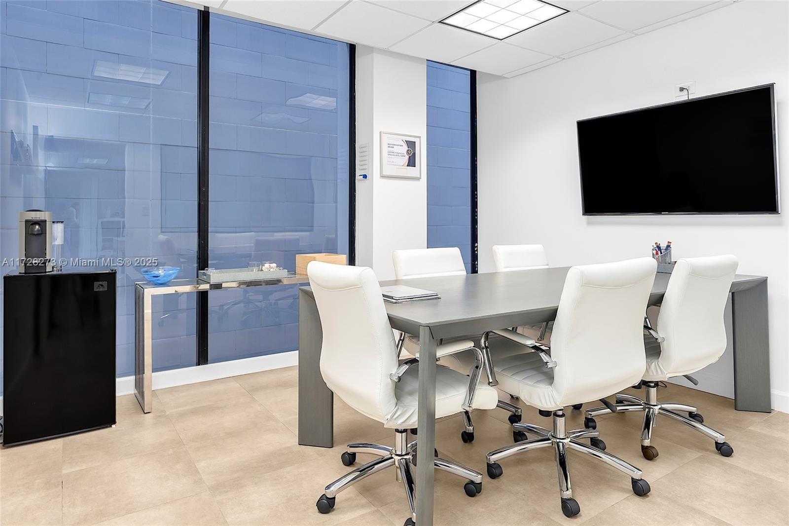 Small Image of 1110 BRICKELL AVE #806, Miami Number 21