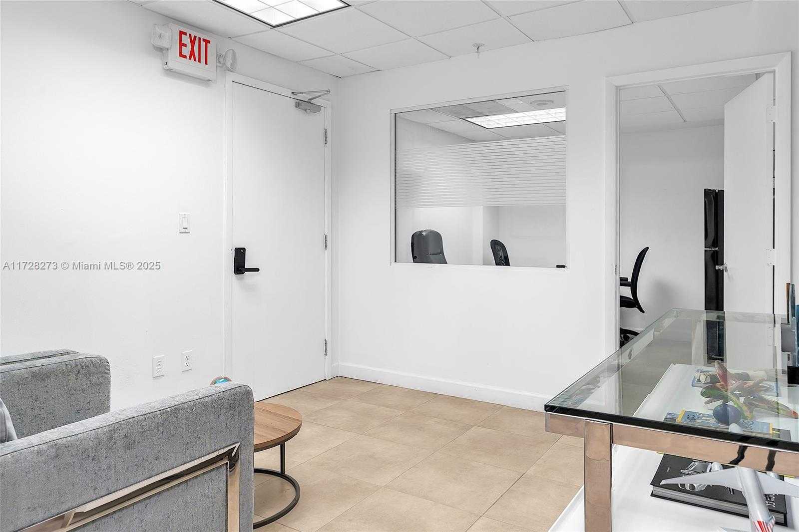 Small Image of 1110 BRICKELL AVE #806, Miami Number 6