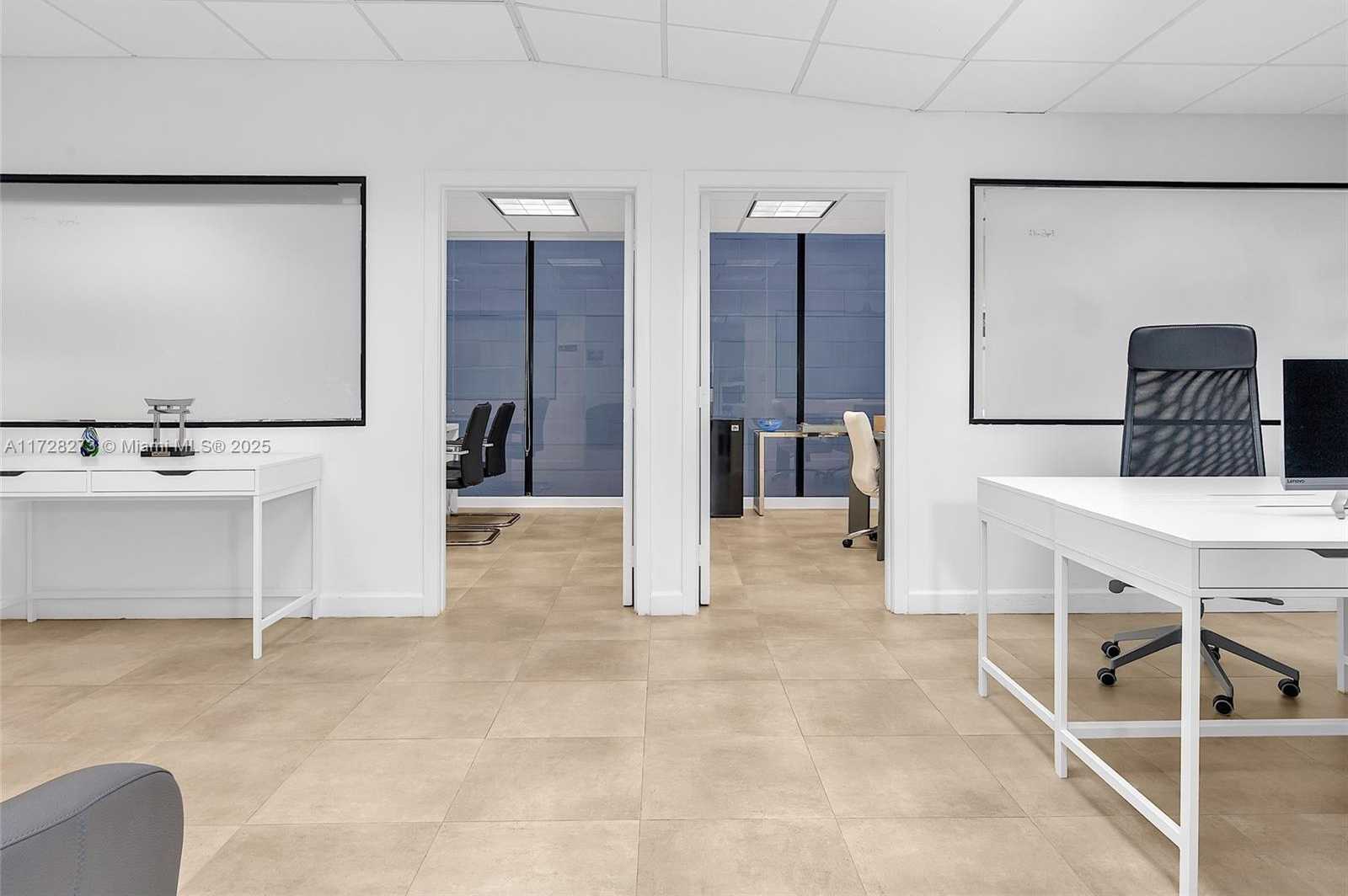 Small Image of 1110 BRICKELL AVE #806, Miami Number 7