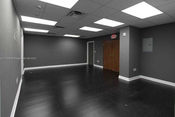 Small Image of 814 PONCE DE LEON BLVD #518, Coral Gables Number 6