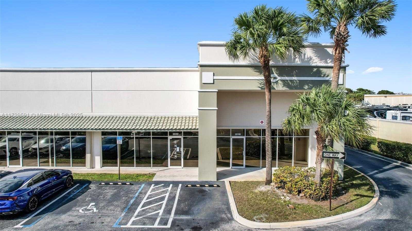 Small Image of 11931 NORTH WEST 37TH ST #J-K, Coral Springs Number 3