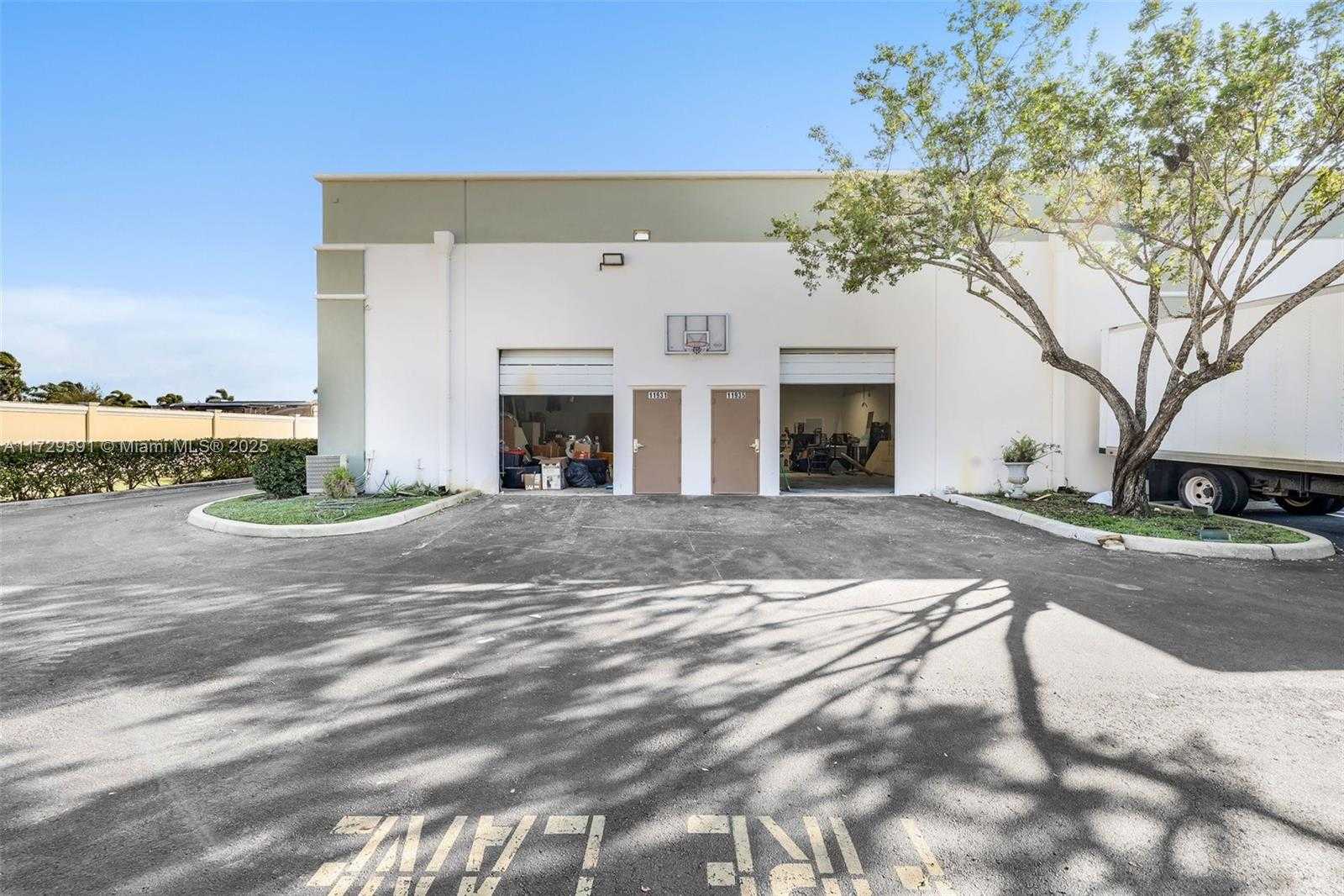 Small Image of 11931 NORTH WEST 37TH ST #J-K, Coral Springs Number 31