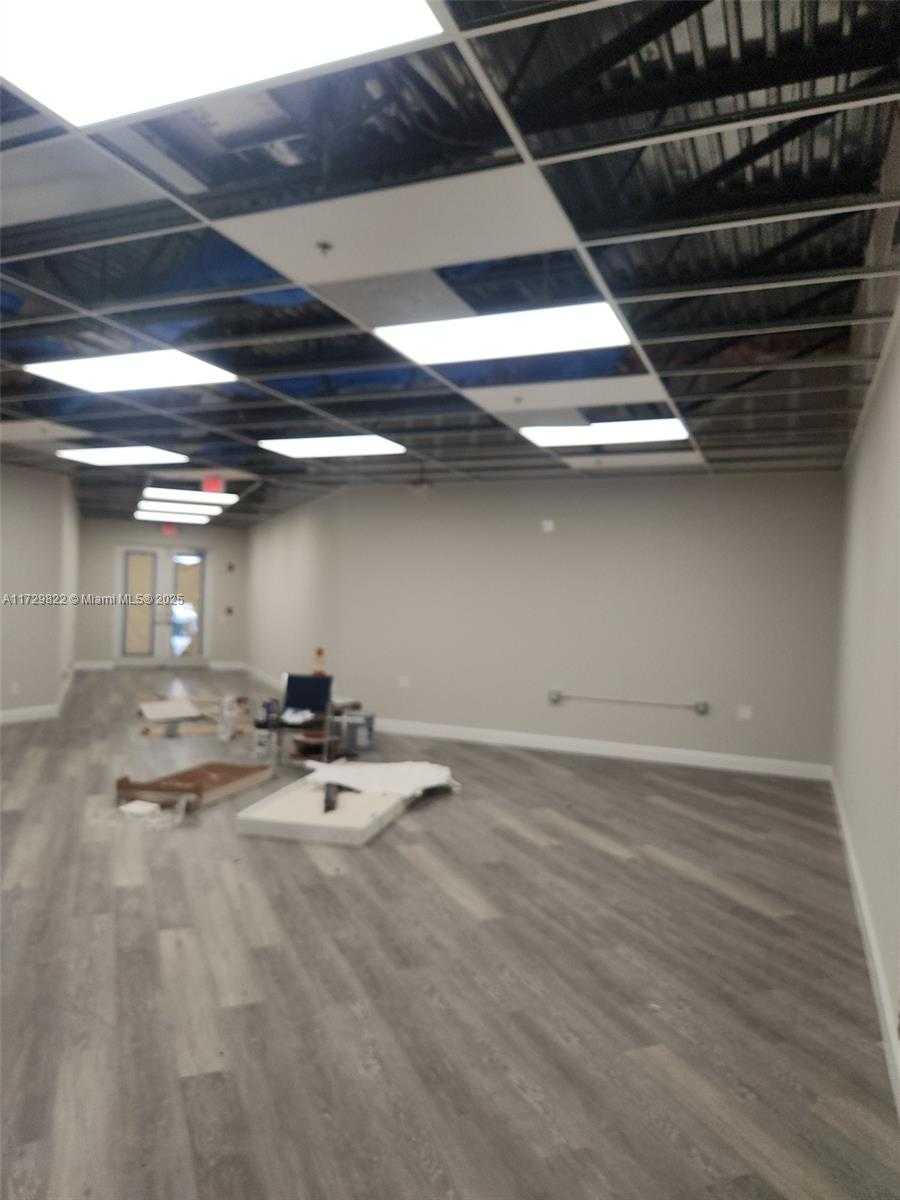 Small Image of 1264 SW California Blvd, Port St. Lucie, FL 34953, USA Number 11