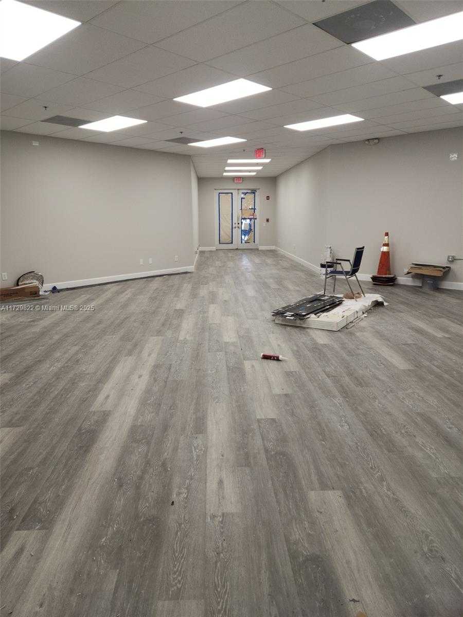 Small Image of 1264 SW California Blvd, Port St. Lucie, FL 34953, USA Number 8