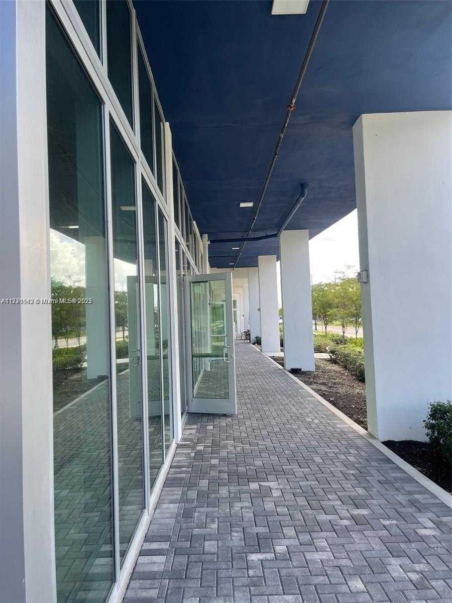 Small Image of 2820 NORTH EAST 214TH ST #5, Aventura Number 8