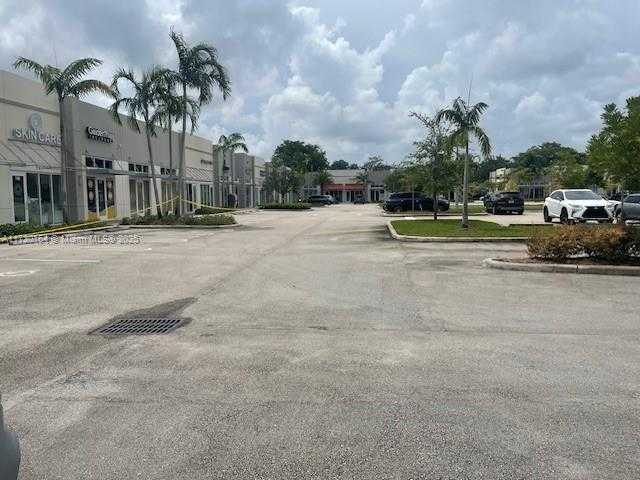Small Image of 9610 Stirling Rd, Hollywood, FL 33024, USA Number 16