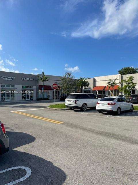 Small Image of 9610 Stirling Rd, Hollywood, FL 33024, USA Number 8