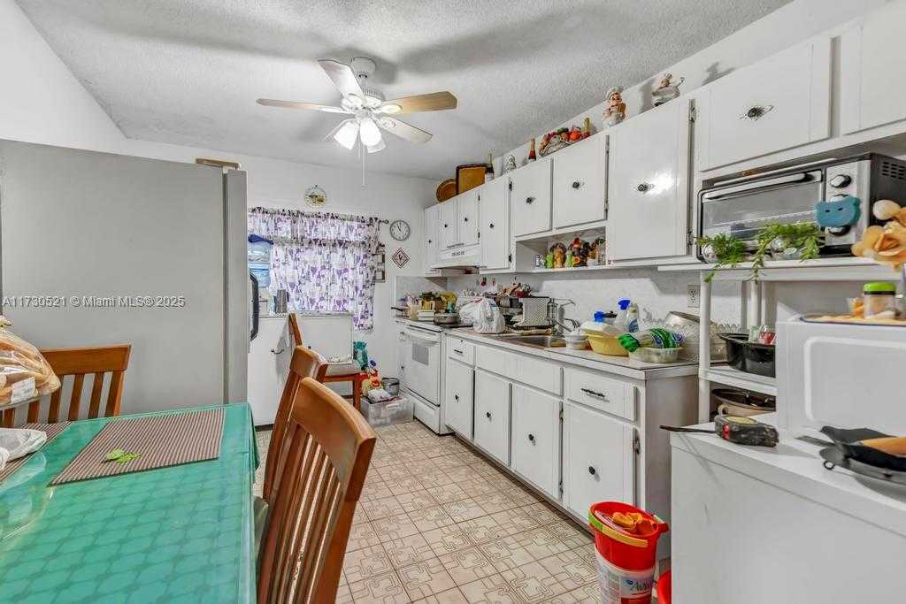Small Image of 519 NORTH WEST 10TH AVE, Miami Number 22