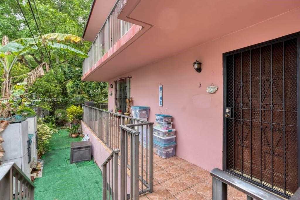 Small Image of 519 NORTH WEST 10TH AVE, Miami Number 23
