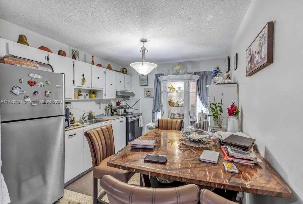 Small Image of 519 NORTH WEST 10TH AVE, Miami Number 25