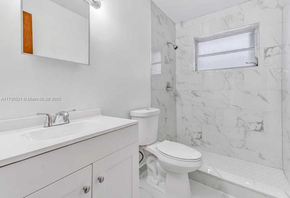 Small Image of 519 NORTH WEST 10TH AVE, Miami Number 5