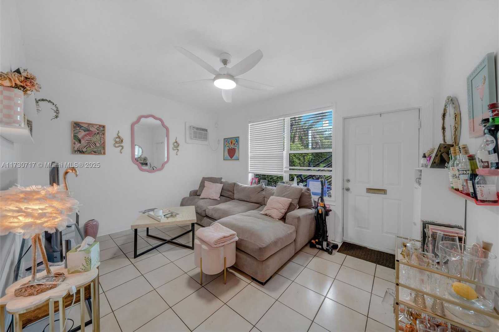 Small Image of 735 MERIDIAN AVE, Miami Beach Number 27
