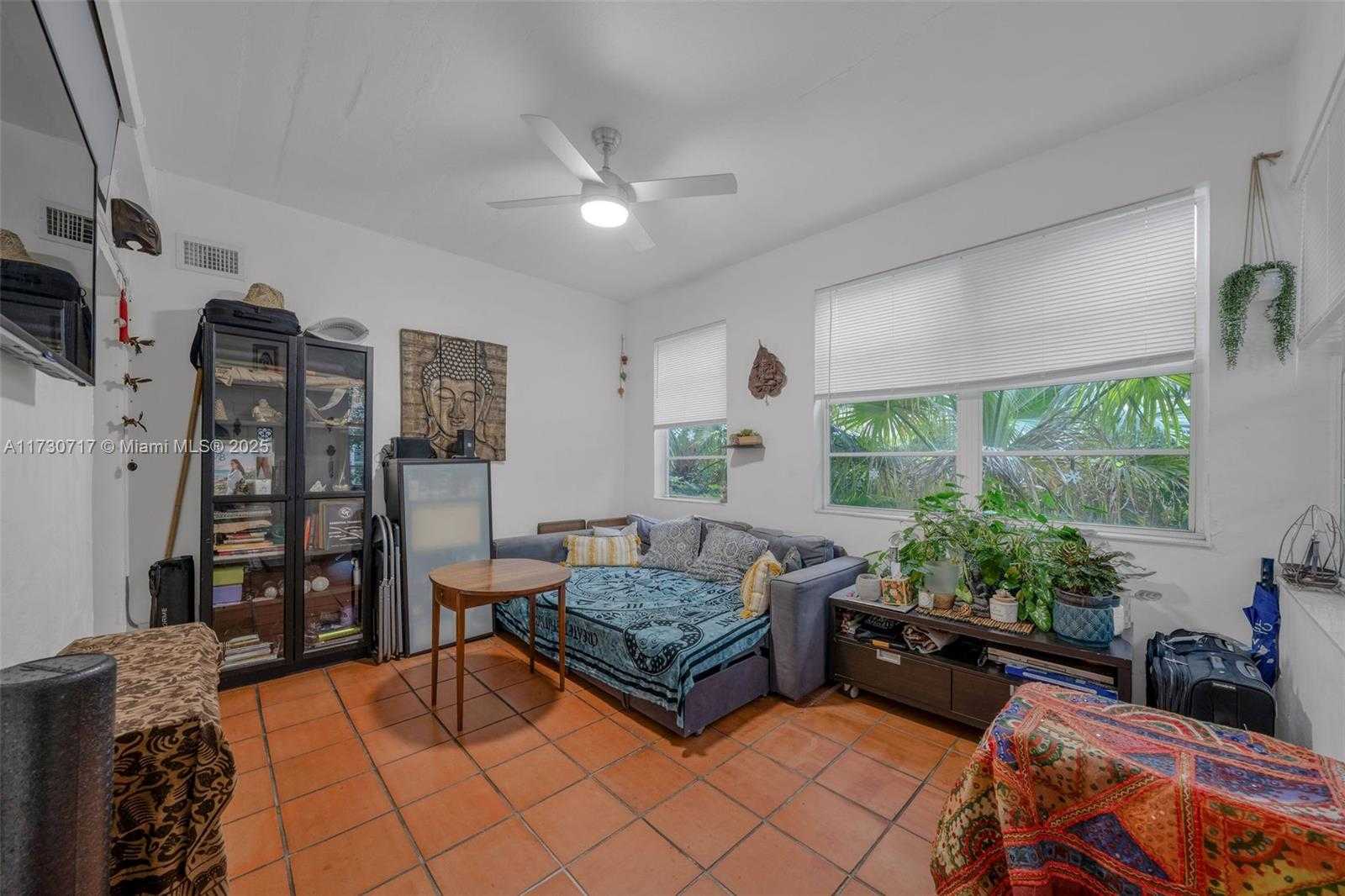 Small Image of 735 MERIDIAN AVE, Miami Beach Number 44