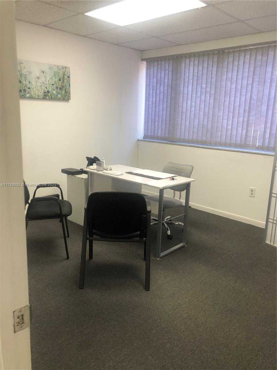 Small Image of 1385 SOUTH WEST 22 #203, Coral Gables Number 7
