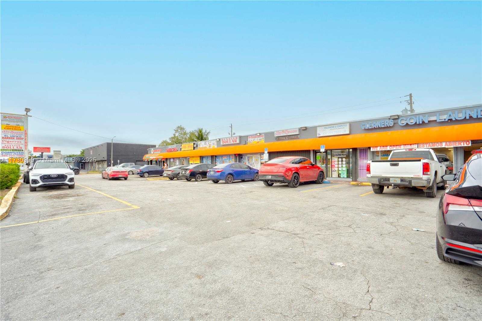 Small Image of 4735 WEST FLAGLER ST, Miami Number 15