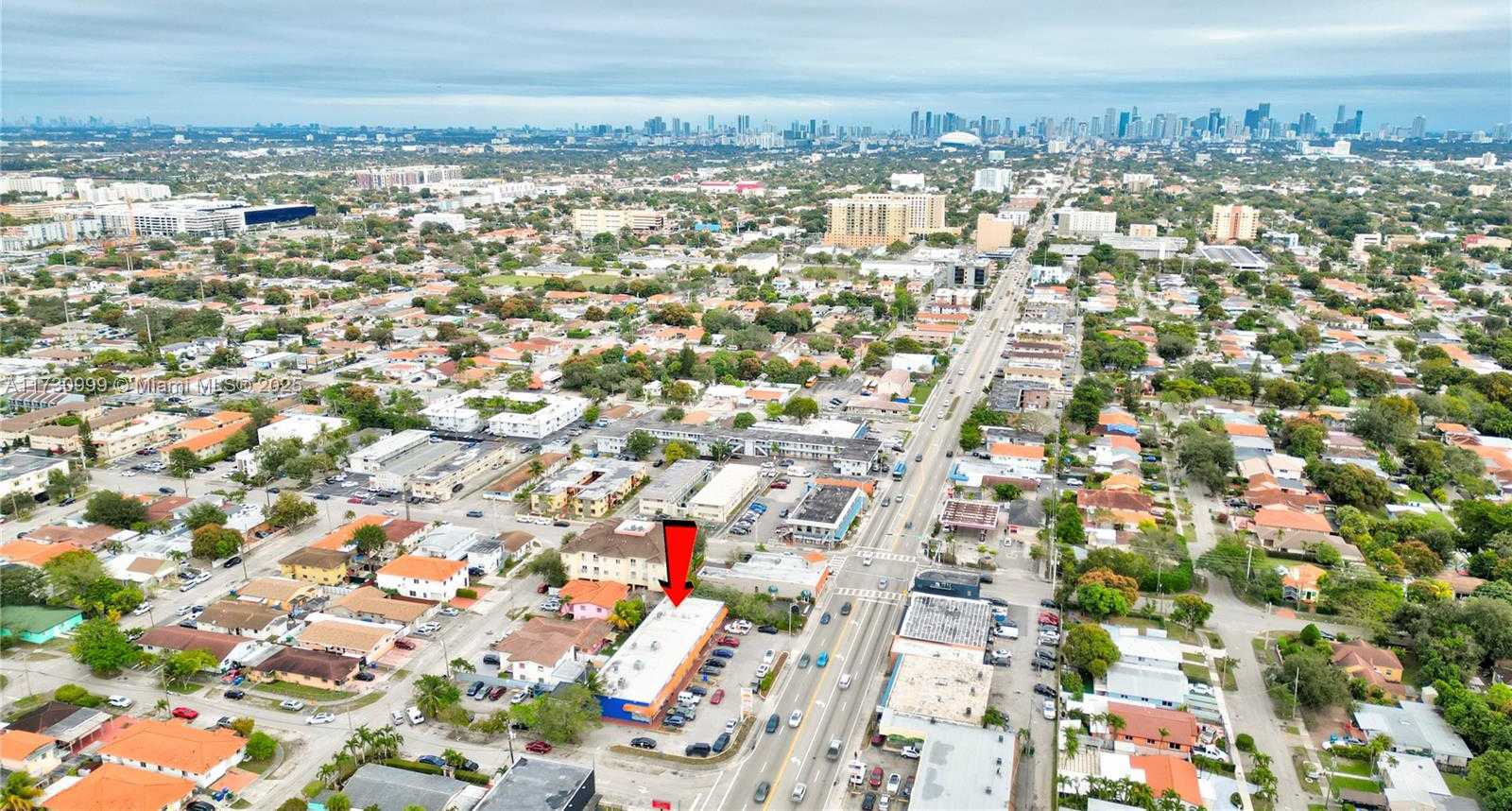 Small Image of 4735 WEST FLAGLER ST, Miami Number 8