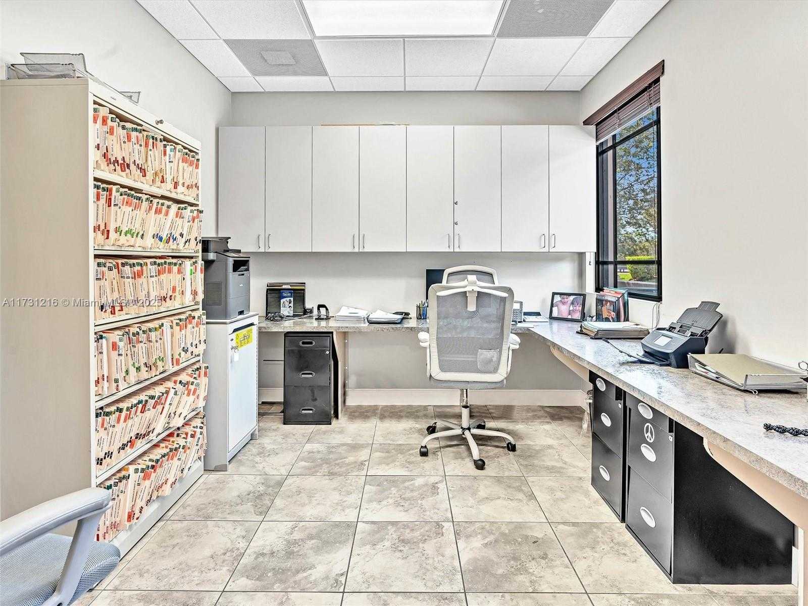 Small Image of 10600 GRIFFIN RD #A107, Cooper City Number 10