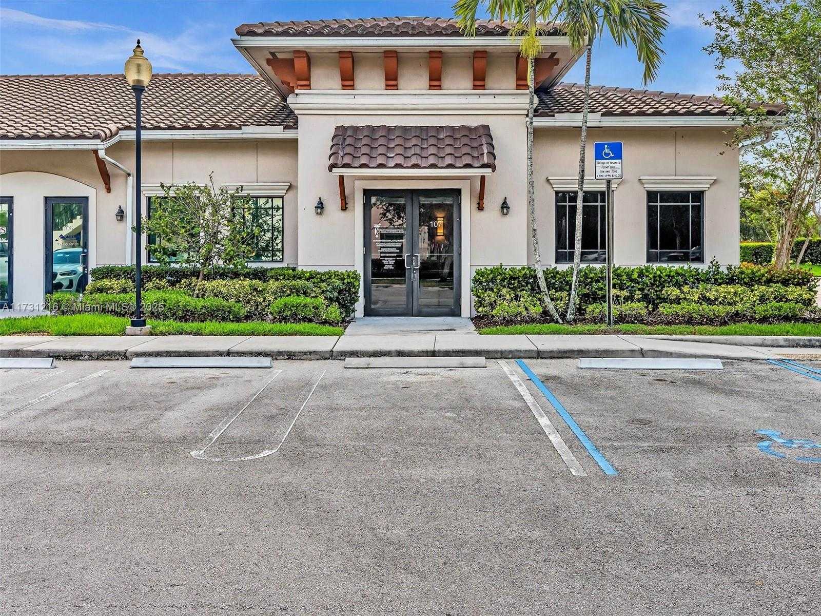 Small Image of 10600 GRIFFIN RD #A107, Cooper City Number 2
