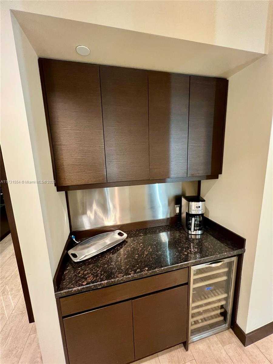 Small Image of 20900 NORTH EAST 30 TH AVE #600, Aventura Number 15