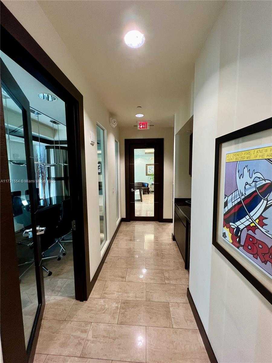 Small Image of 20900 NORTH EAST 30 TH AVE #600, Aventura Number 16