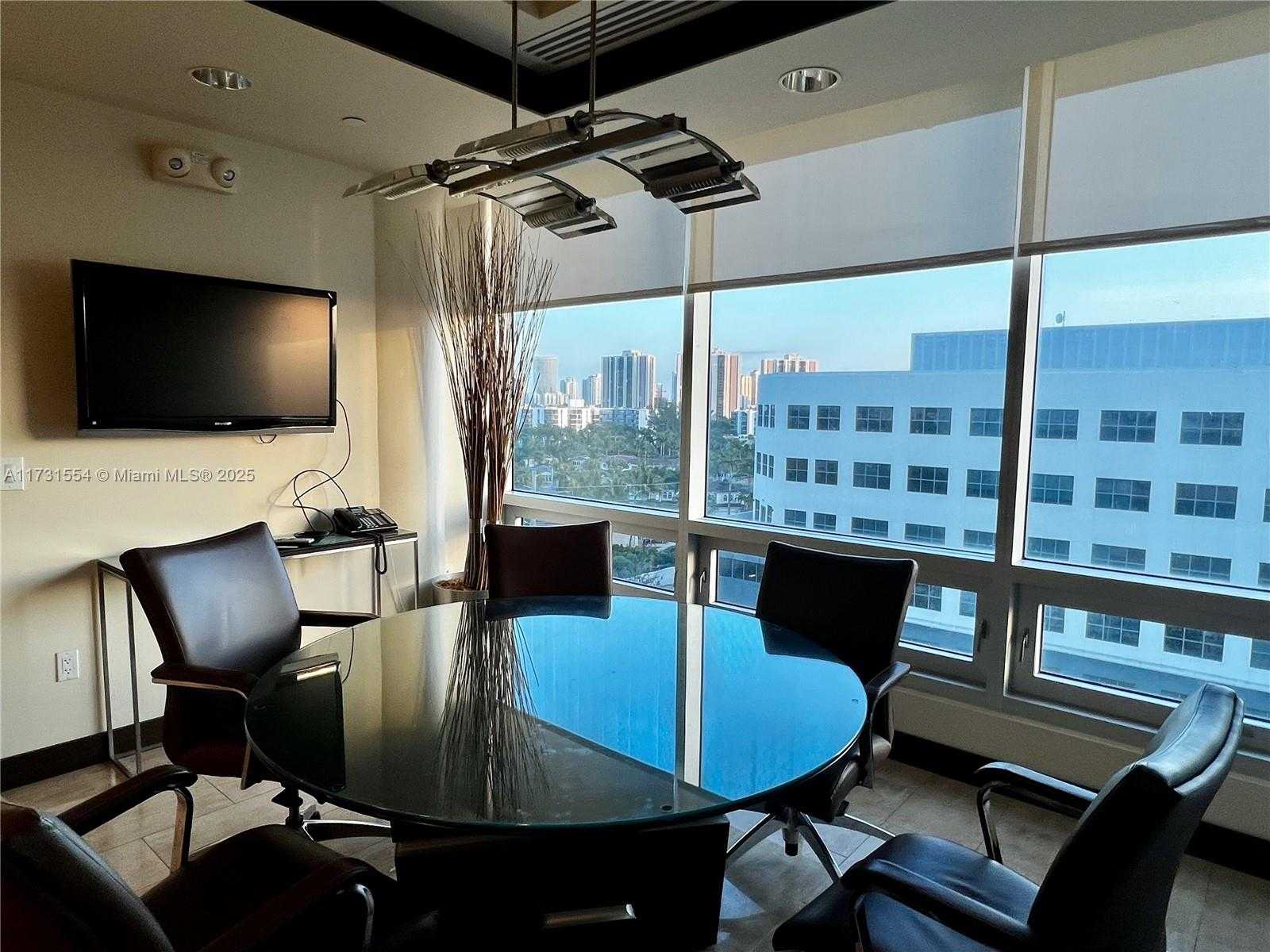 Small Image of 20900 NORTH EAST 30 TH AVE #600, Aventura Number 18