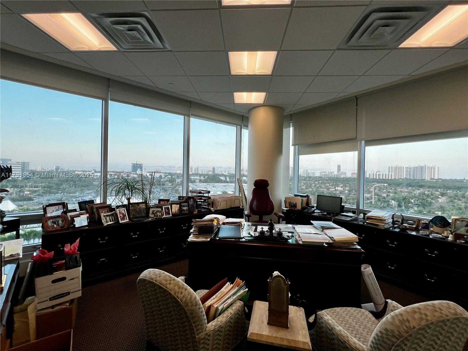 Small Image of 20900 NORTH EAST 30 TH AVE #600, Aventura Number 23