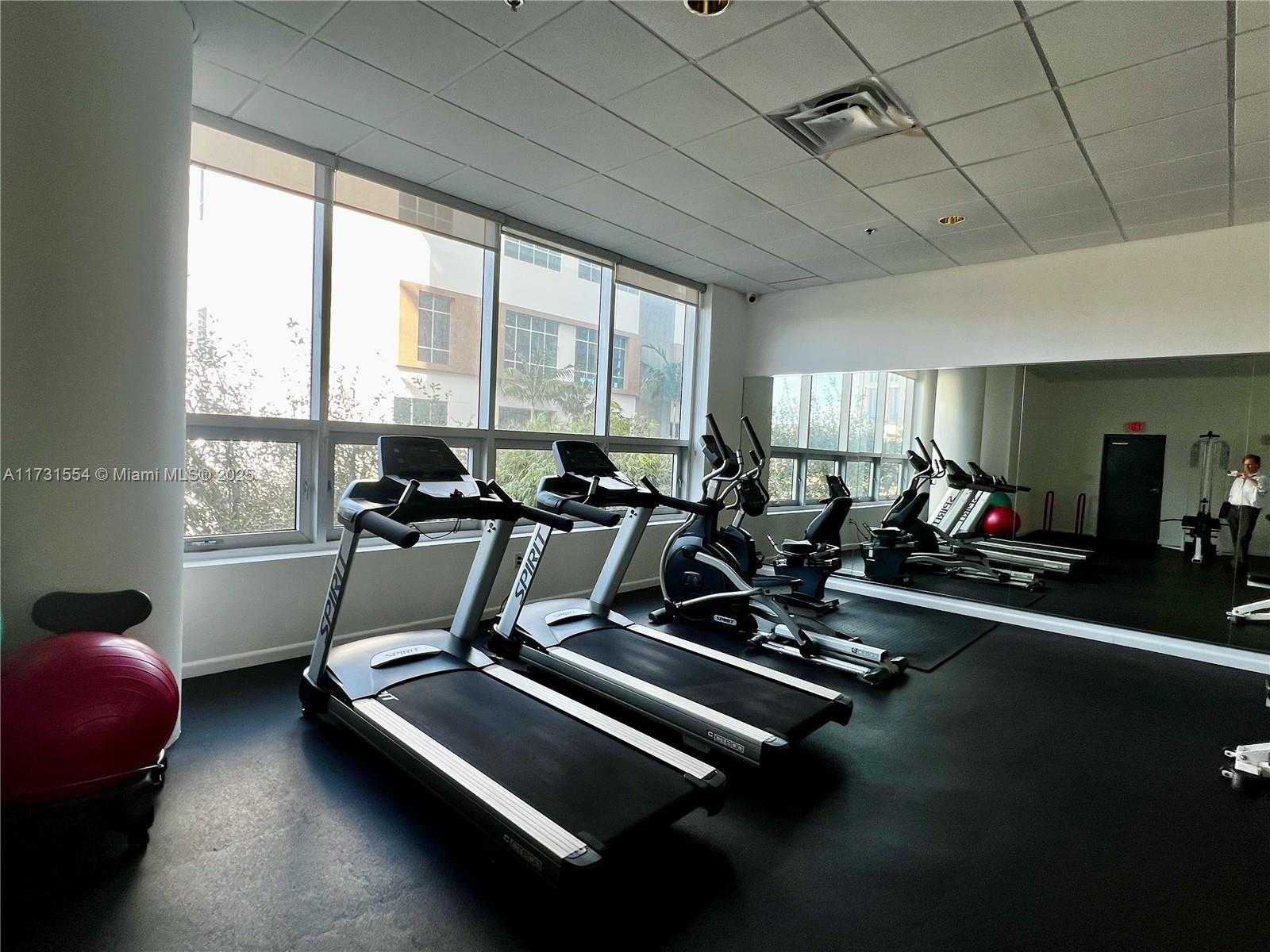 Small Image of 20900 NORTH EAST 30 TH AVE #600, Aventura Number 32