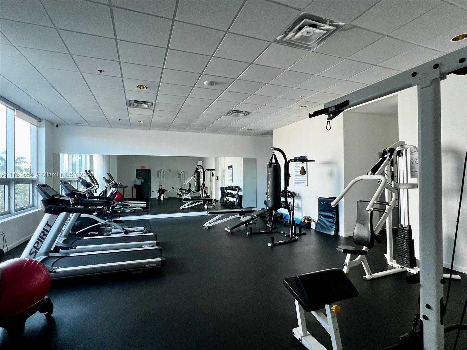 Small Image of 20900 NORTH EAST 30 TH AVE #600, Aventura Number 33