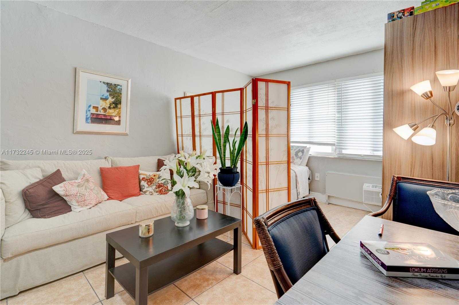 Small Image of 7451 NORTH HARDING AVE, Miami Beach Number 22