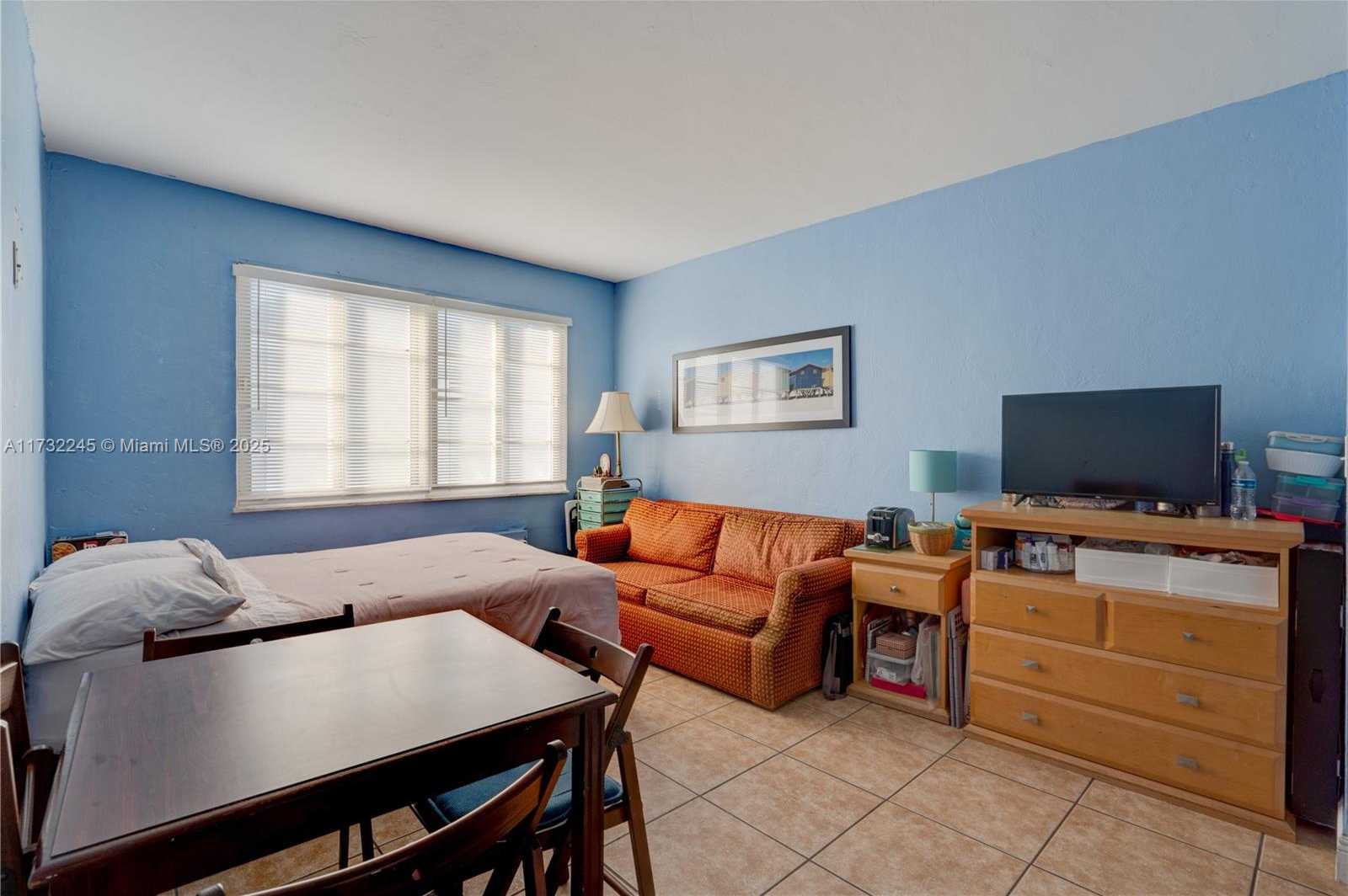 Small Image of 7451 NORTH HARDING AVE, Miami Beach Number 27