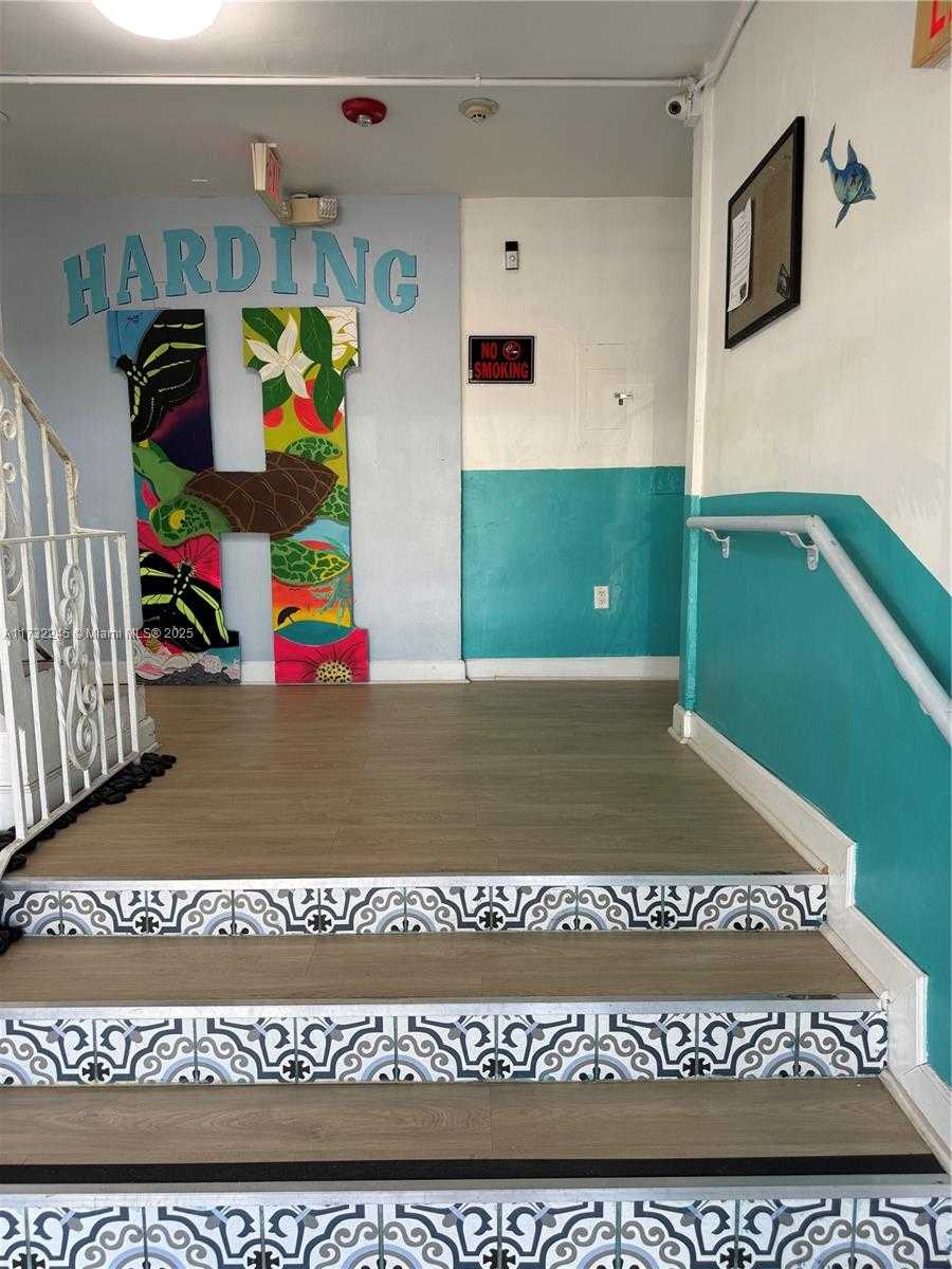 Small Image of 7451 NORTH HARDING AVE, Miami Beach Number 45