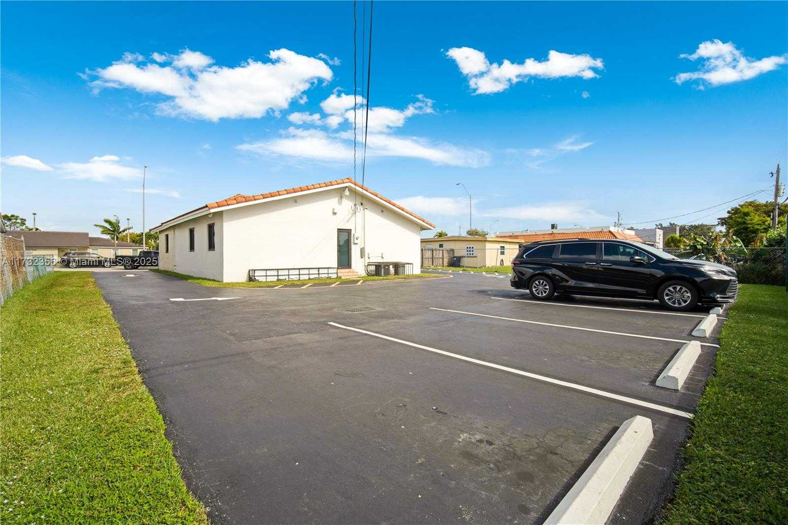 Small Image of 9950 SOUTH WEST 40TH ST, Miami Number 20
