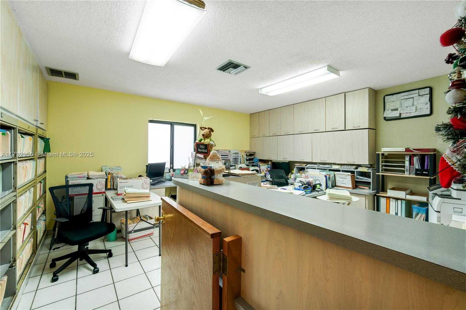 Small Image of 9950 SOUTH WEST 40TH ST, Miami Number 5