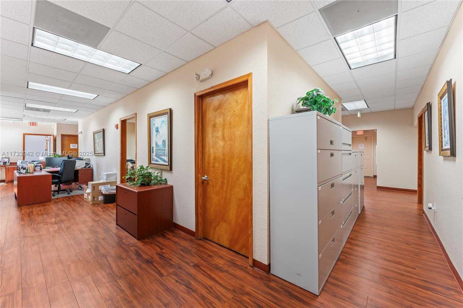 Small Image of 13250 SOUTH WEST 135TH AVE, Miami Number 18