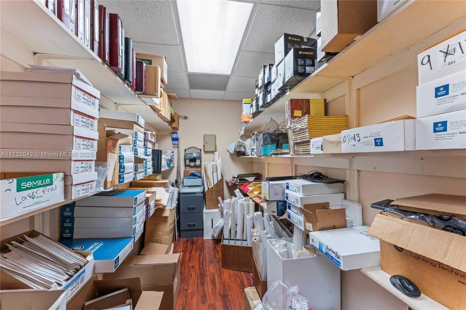 Small Image of 13250 SOUTH WEST 135TH AVE, Miami Number 19