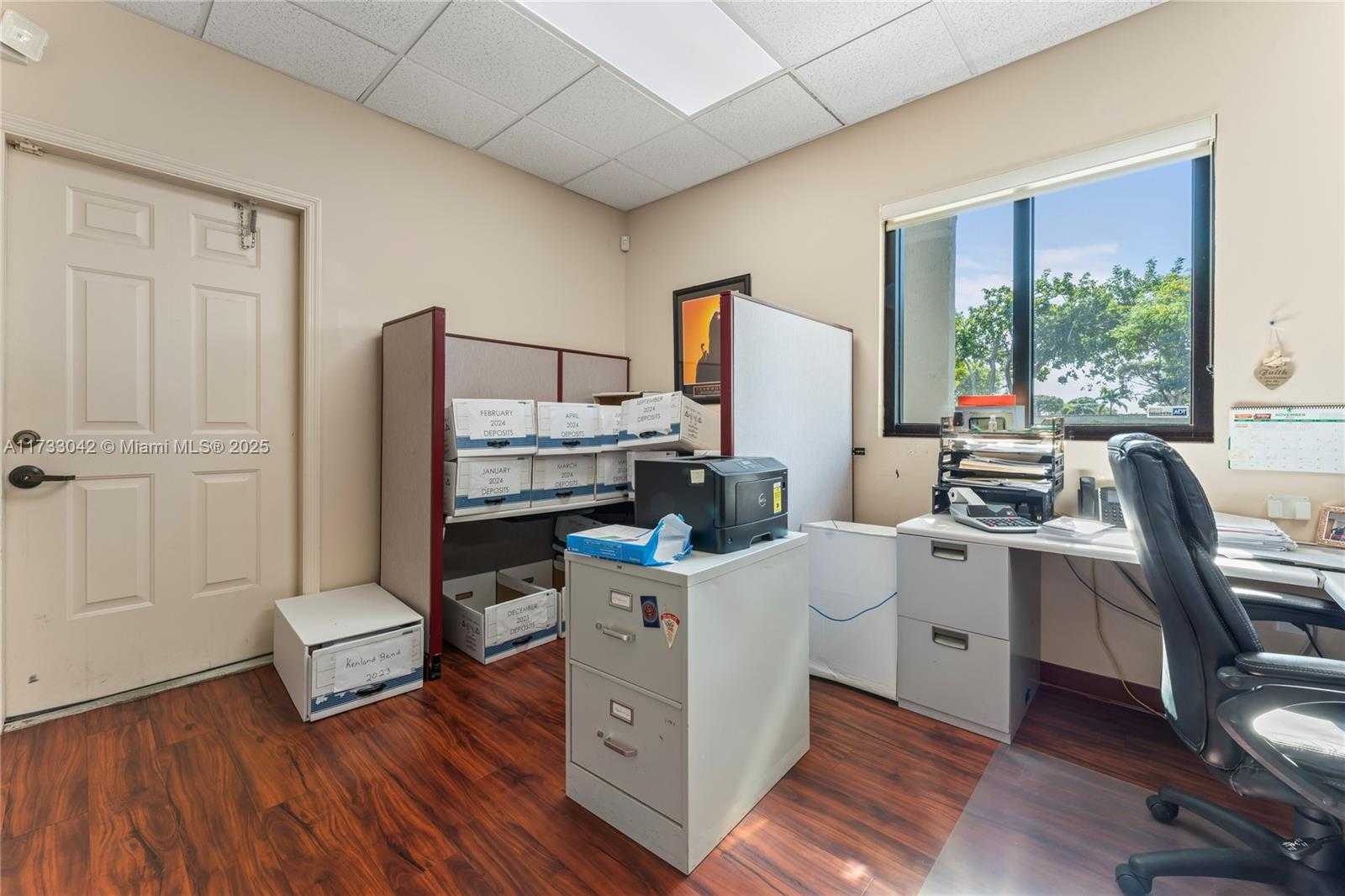 Small Image of 13250 SOUTH WEST 135TH AVE, Miami Number 29