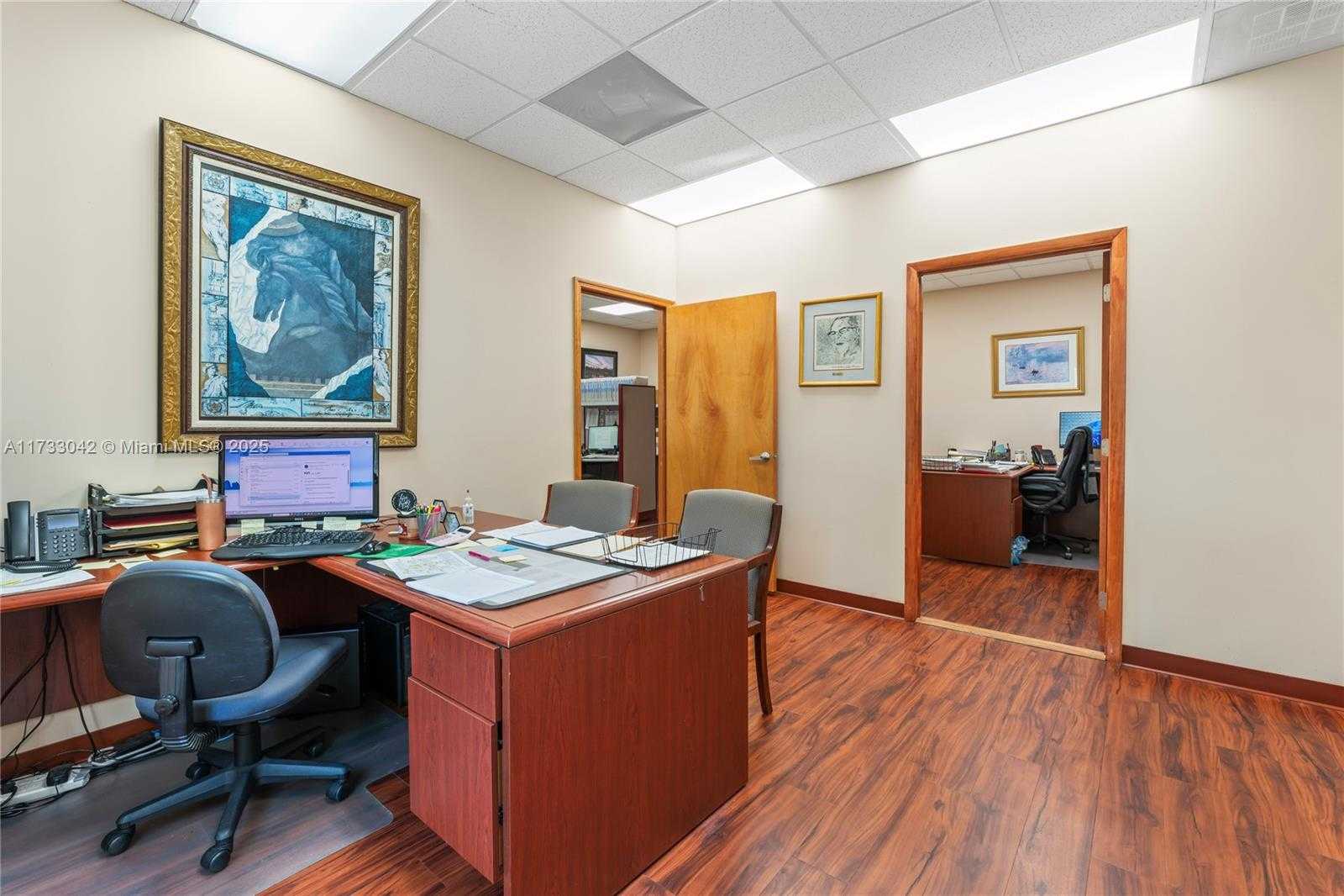 Small Image of 13250 SOUTH WEST 135TH AVE, Miami Number 32