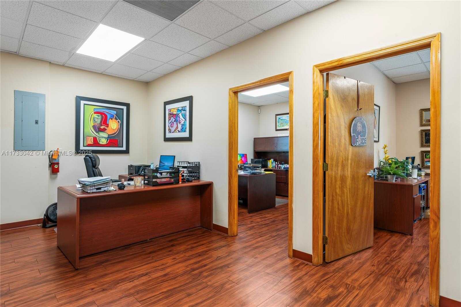 Small Image of 13250 SOUTH WEST 135TH AVE, Miami Number 36