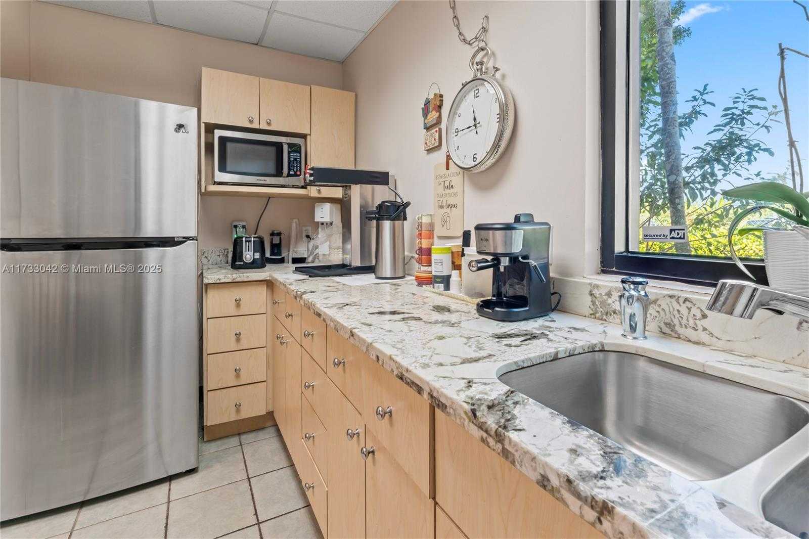 Small Image of 13250 SOUTH WEST 135TH AVE, Miami Number 46