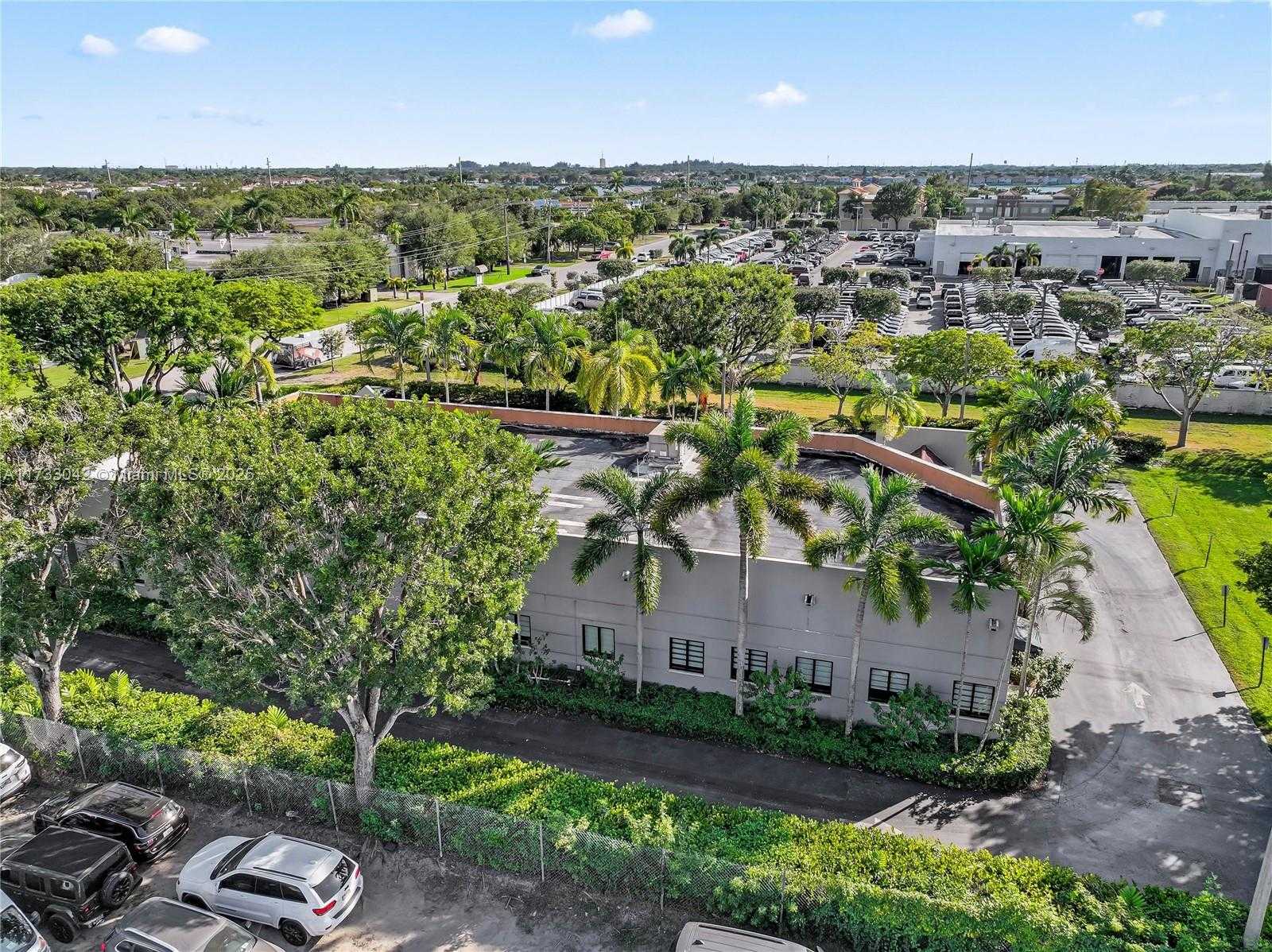 Small Image of 13250 SOUTH WEST 135TH AVE, Miami Number 78