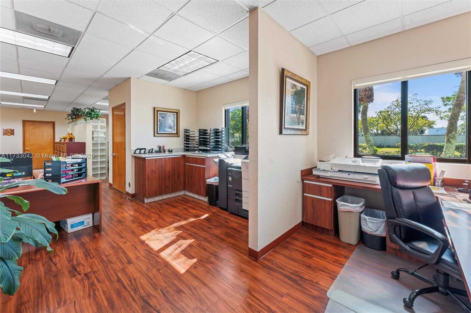Small Image of 13250 SOUTH WEST 135TH AVE, Miami Number 9