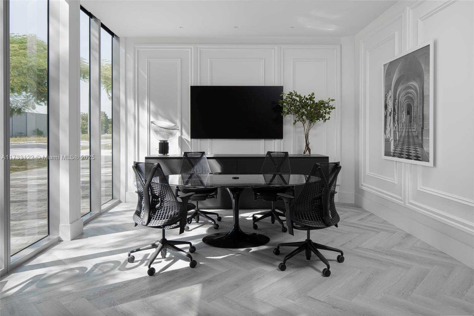 Small Image of 3900 BISCAYNE BLVD #R13, Miami Number 4