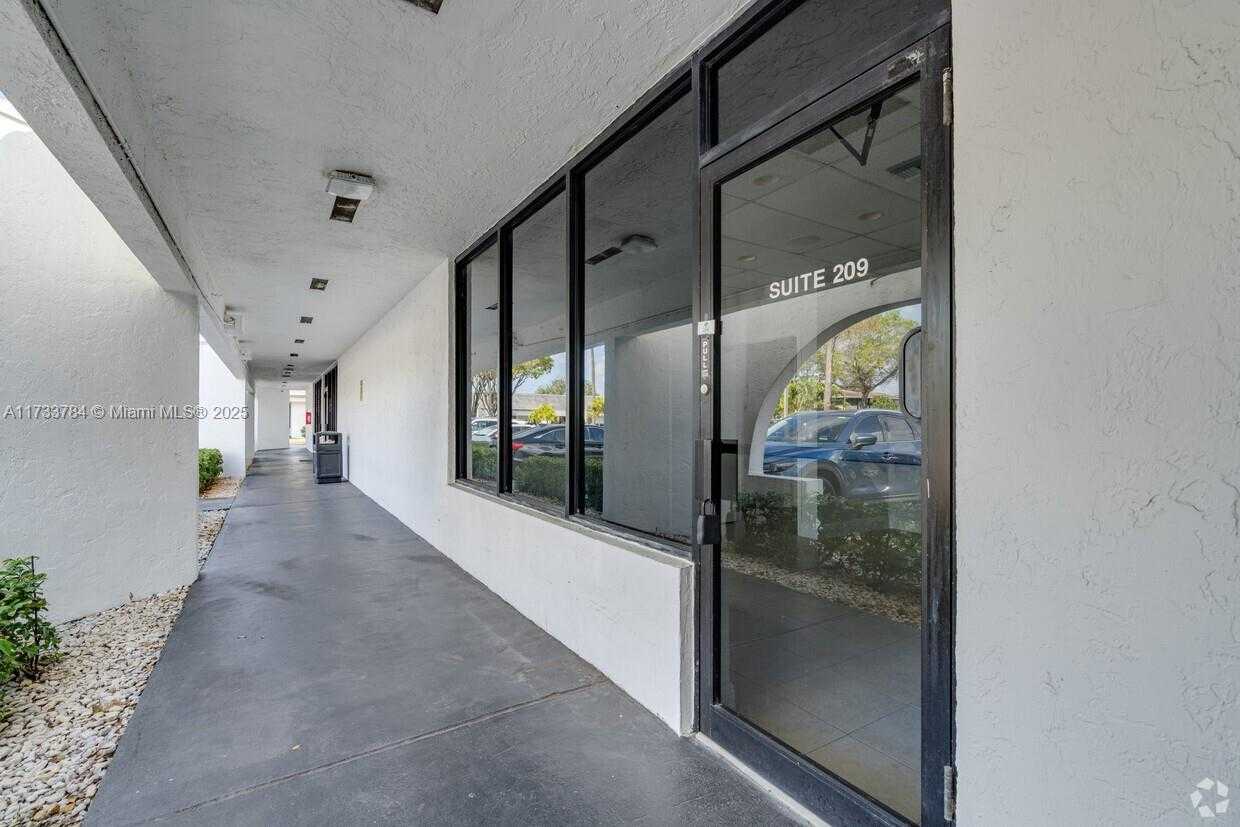 Small Image of 7100 WEST COMMERCIAL BLVD, Lauderhill Number 5