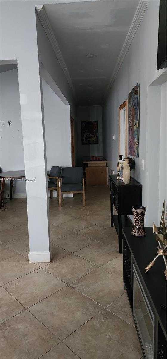 Small Image of 6966 TAFT ST #1, Hollywood Number 18