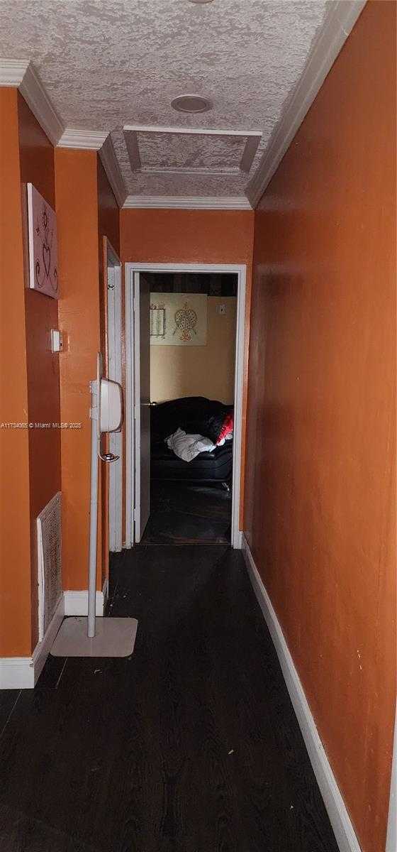 Small Image of 6966 TAFT ST #1, Hollywood Number 29