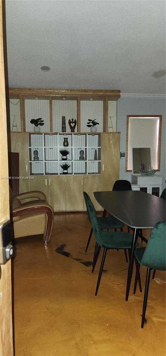 Small Image of 6966 TAFT ST #1, Hollywood Number 37