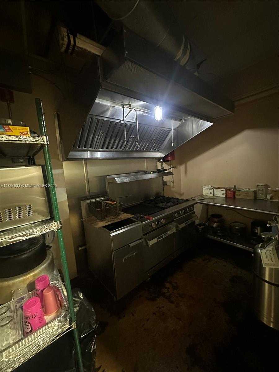 Small Image of 235 NORTH WEST 8TH AVE, Miami Number 12