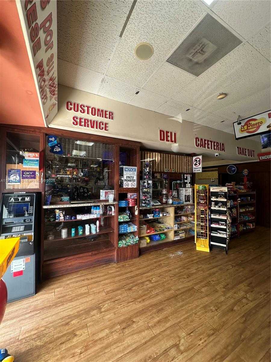 Small Image of 235 NORTH WEST 8TH AVE, Miami Number 3
