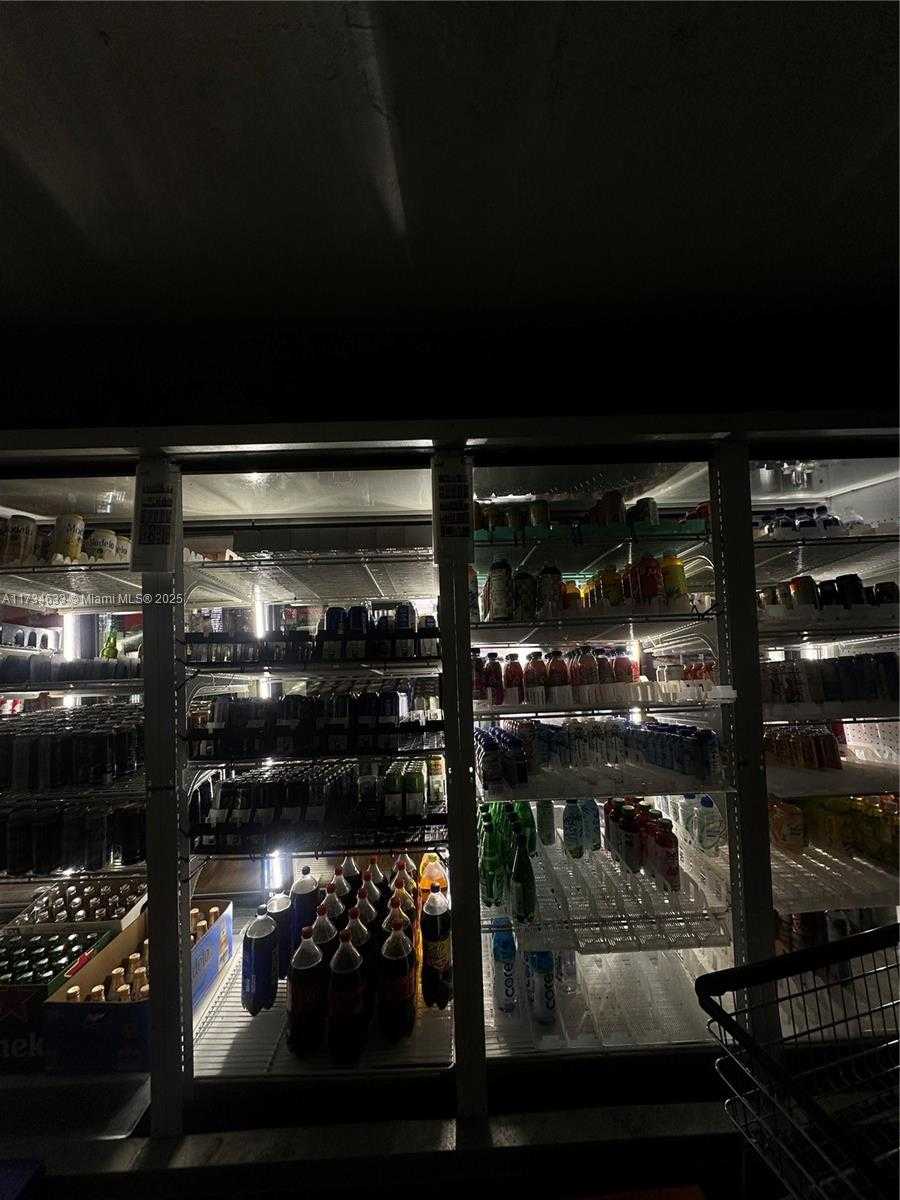 Small Image of 235 NORTH WEST 8TH AVE, Miami Number 5